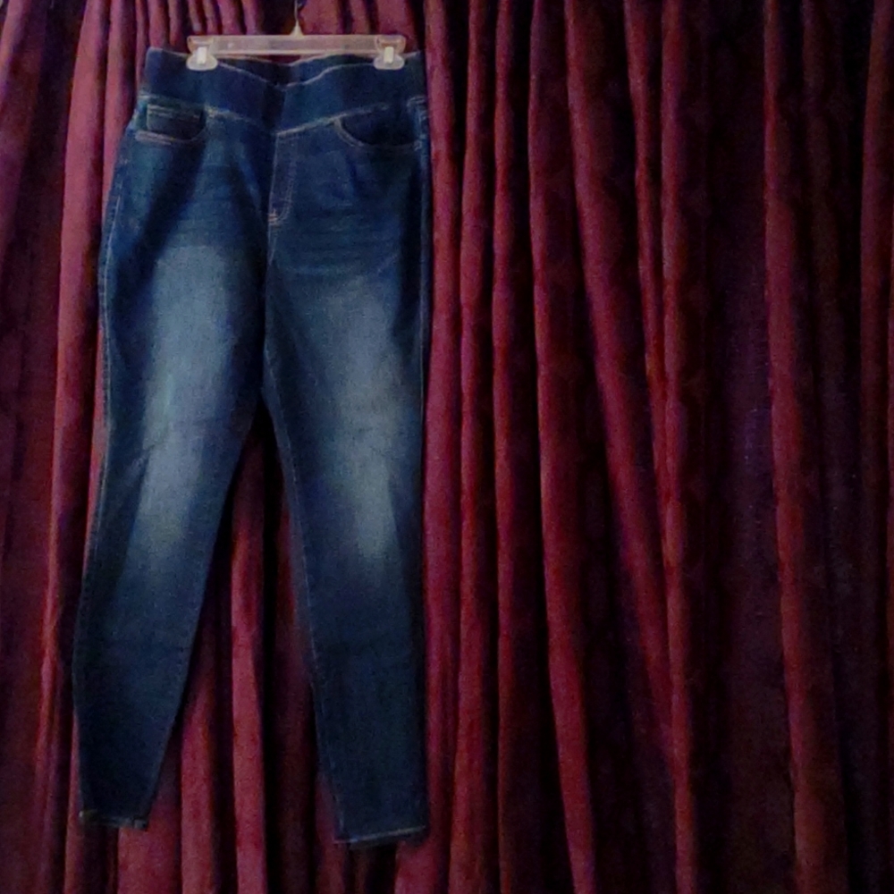 Skinny jeans